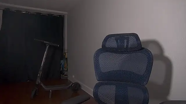 Snapshot of lolateton chatting on October 2025 11:39:01 PM lolateton online show from October 2025 11:39:01 PM