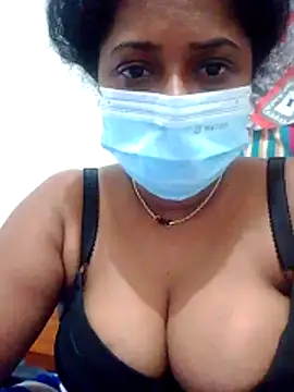 boosypussy online show from June 2026 04:57:01 AM