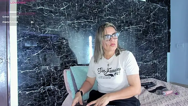Agatha Pleasure online show from April 2026 12:20:01 PM