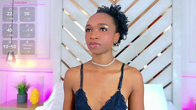 Agatha-Adams online show from December 2025 02:11:01 PM