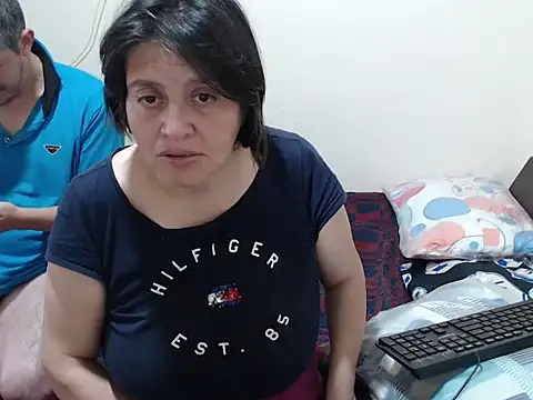 jade noah  online show from January 2026 01:46:02 PM