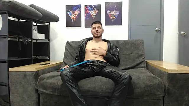 mackdaniels online show from September 2025 09:25:02 PM