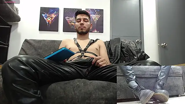 Snapshot of mackdaniels chatting on December 2025 09:54:02 PM mackdaniels online show from December 2025 09:54:02 PM