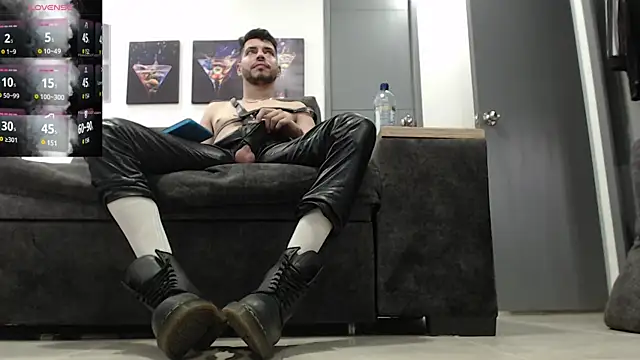 Snapshot of mackdaniels chatting on April 2026 09:48:02 PM mackdaniels online show from April 2026 09:48:02 PM