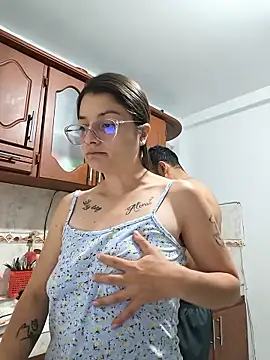 Coralinne   online show from June 2026 01:06:01 AM