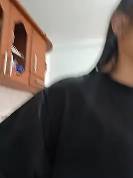 Coralinne   online show from July 2026 04:02:02 PM