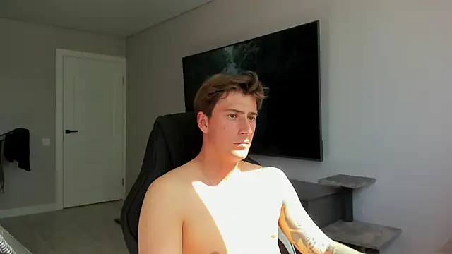 DaniHort online show from June 2026 12:35:01 PM
