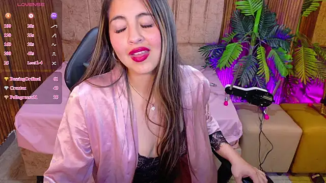 juanita tay online show from July 2026 04:39:33 PM