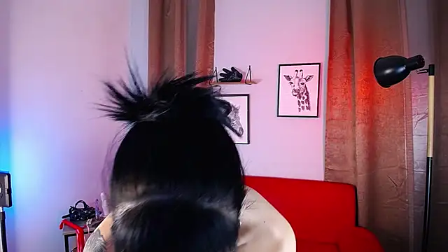 Snapshot of DakariaHills_ chatting on October 2025 02:39:02 PM DakariaHills online show from October 2025 02:39:02 PM