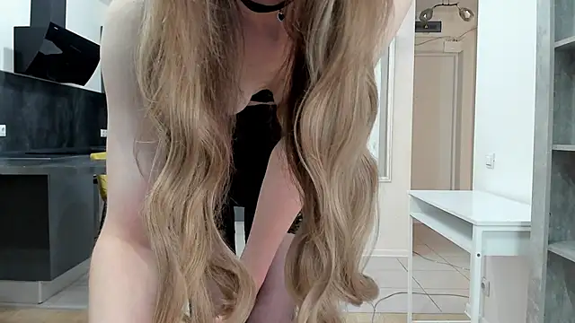 Kitty Player online show from May 2026 06:09:01 PM