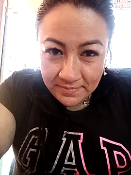 Snapshot of Clunita chatting on March 2026 10:57:01 PM Clunita online show from March 2026 10:57:01 PM