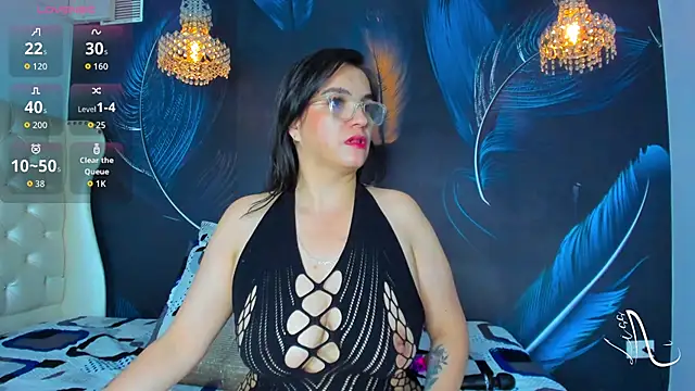 Liss Bela online show from October 2025 11:49:01 PM