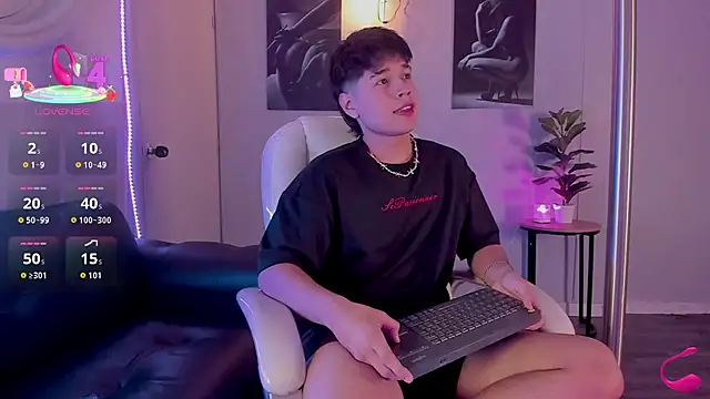 Snapshot of Jordan_24_ chatting on March 2026 12:43:02 AM Jordan 24 online show from March 2026 12:43:02 AM