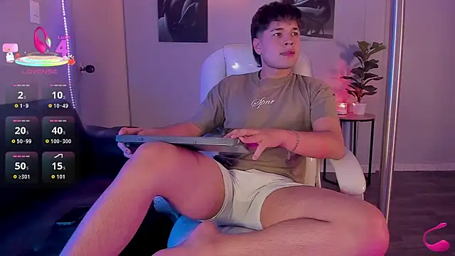 Snapshot of Jordan_24_ chatting on March 2026 08:43:01 PM Jordan 24 online show from March 2026 08:43:01 PM