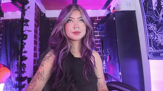 Snapshot of Katyuska_Sg1 chatting on October 2025 01:58:02 AM Katyuska Sg1 online show from October 2025 01:58:02 AM