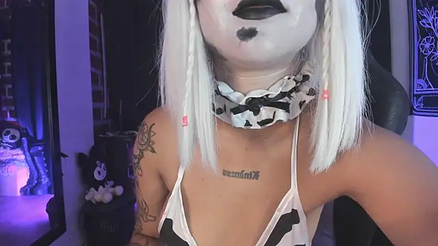 Snapshot of Katyuska_Sg1 chatting on October 2025 04:24:01 AM Katyuska Sg1 online show from October 2025 04:24:01 AM