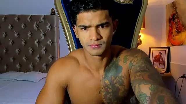 antonio  444 online show from December 2025 12:25:02 PM