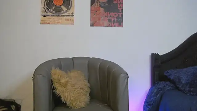 CoralieBronson online show from March 2026 11:21:02 PM