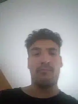 bigandstrong2217 online show from April 2026 04:46:02 AM