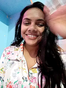 Snapshot of sofia-xy chatting on February 2026 10:30:01 AM sofia-xy online show from February 2026 10:30:01 AM