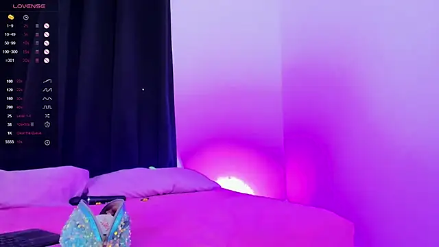 Snapshot of RoseeCarter chatting on September 2025 09:03:02 PM RoseeCarter online show from September 2025 09:03:02 PM