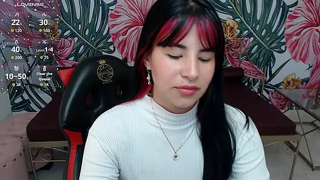 Nina harper  online show from September 2025 07:50:02 PM