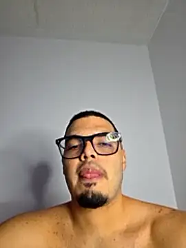 Tubadboyst online show from February 2026 05:55:01 PM