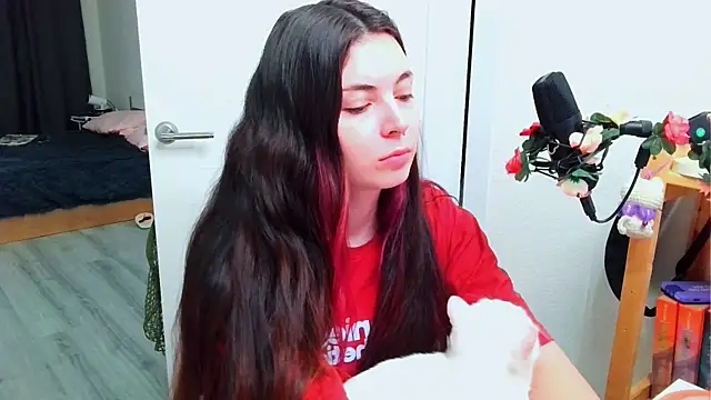 Snapshot of peachyness chatting on February 2026 06:26:01 PM peachyness online show from February 2026 06:26:01 PM