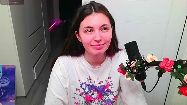 Snapshot of peachyness chatting on February 2026 09:57:02 PM peachyness online show from February 2026 09:57:02 PM