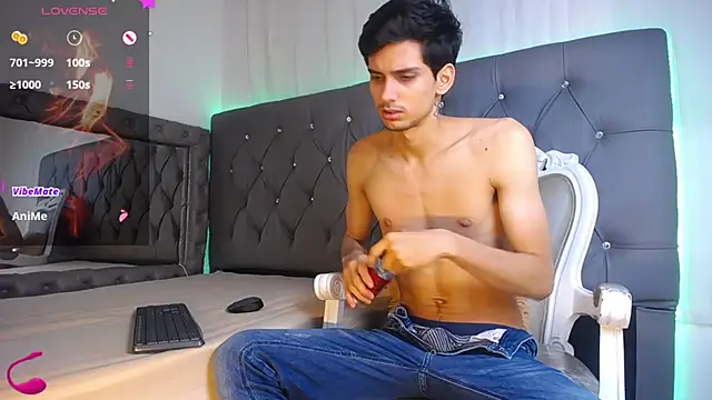 Snapshot of Sebalexis7 chatting on October 2025 03:02:02 AM Sebalexis7 online show from October 2025 03:02:02 AM