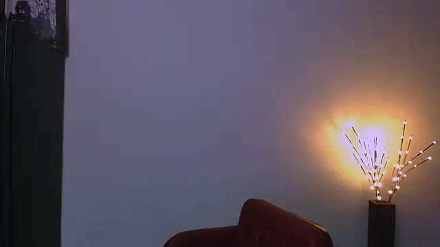 Snapshot of Lia_noo_regrets chatting on February 2026 03:54:02 PM Lia noo regrets online show from February 2026 03:54:02 PM