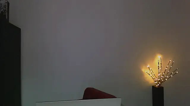 Lia noo regrets online show from April 2026 05:50:01 PM