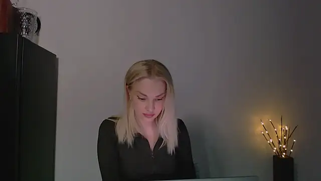 Lia noo regrets online show from May 2026 04:58:02 PM