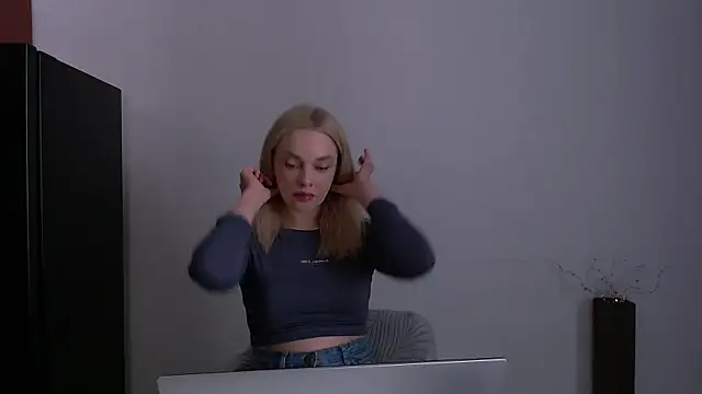 Lia noo regrets online show from May 2026 01:40:02 PM