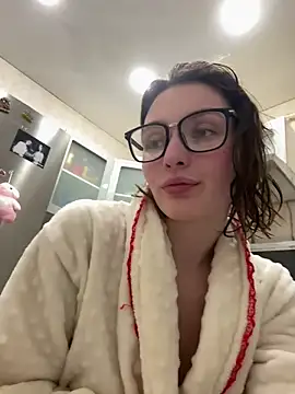 ZariaFlame online show from February 2026 10:39:01 PM