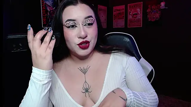 Ravendark  online show from September 2025 08:52:02 PM