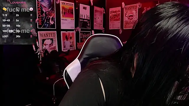 Ravendark  online show from October 2025 07:56:02 PM