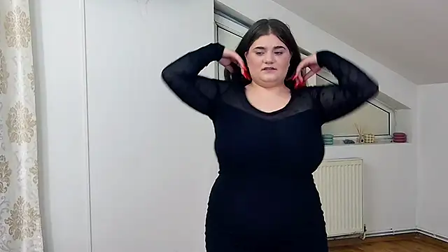 LissaBigTitts online show from September 2025 07:14:02 PM