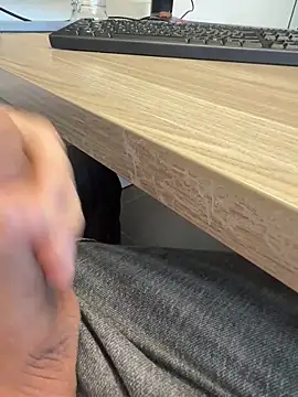 orgasmusspender69 online show from March 2026 01:04:02 PM