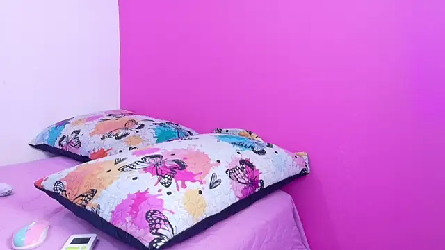 MySugarmoomy online show from February 2026 07:45:01 PM