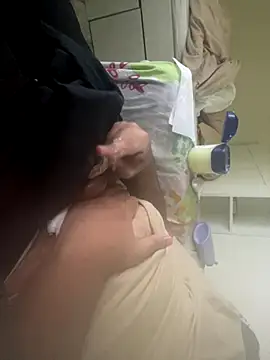 Snapshot of qnawafp chatting on October 2025 07:12:02 PM qnawafp online show from October 2025 07:12:02 PM