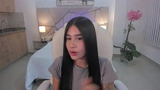 miranda crawfor online show from March 2026 04:07:02 AM