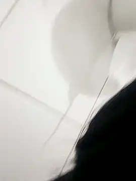 Snapshot of francheskaaaaaaaa22ot chatting on November 2025 07:38:01 PM francheskaaaaaaaa22ot online show from November 2025 07:38:01 PM