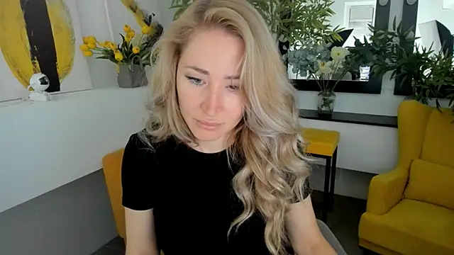 AstraMonroe online show from October 2025 07:11:01 AM