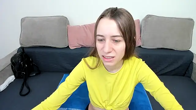 alisaakiss online show from April 2026 06:29:02 AM