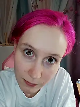 Snapshot of Fuzzy_Unicorn chatting on October 2025 07:00:01 PM Fuzzy Unicorn online show from October 2025 07:00:01 PM