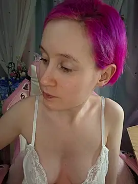 Fuzzy Unicorn online show from March 2026 07:40:01 PM