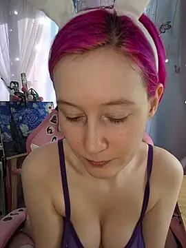 Fuzzy Unicorn online show from April 2026 08:23:01 AM