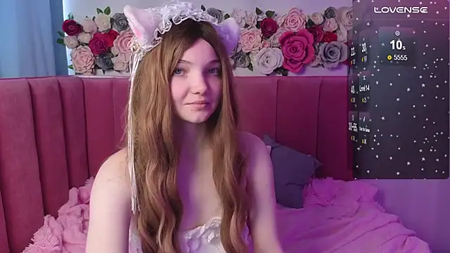 Snapshot of AnimeAlica18 chatting on November 2025 08:14:01 AM AnimeAlica18 online show from November 2025 08:14:01 AM