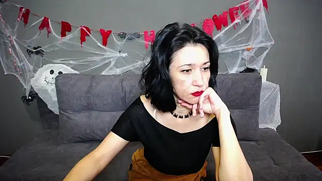 CameronEnns online show from October 2025 08:17:01 AM